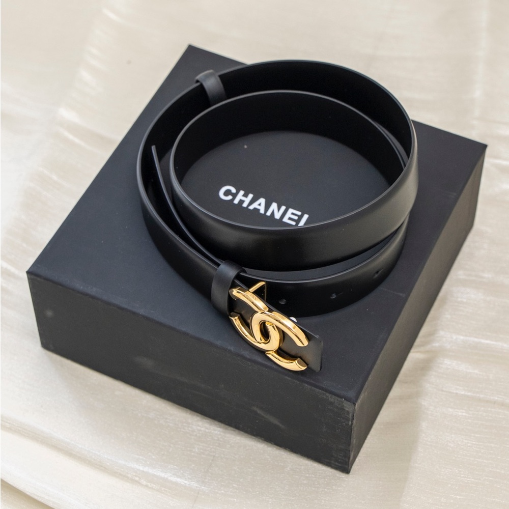 Chanel belt